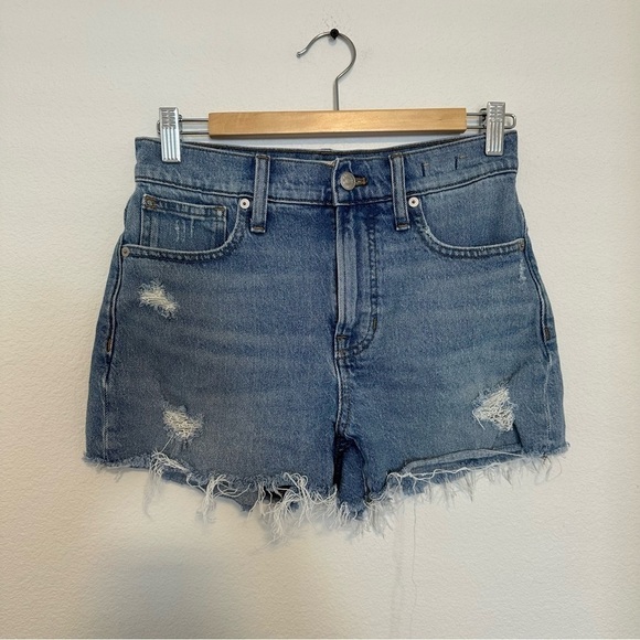 Madewell The Perfect Jean Shorts Blue Snyder Wash Size 26 Women’s Raw Hem - Picture 2 of 8